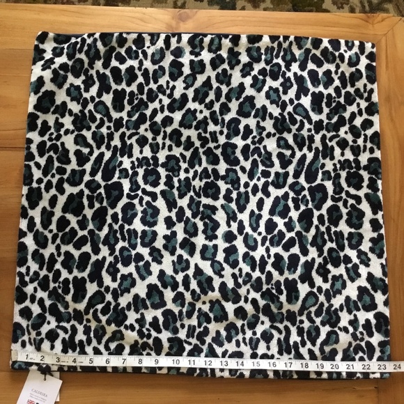 Caldeira Belgian Cut Velvet Cushion Cover Leopard Print - Picture 4 of 8